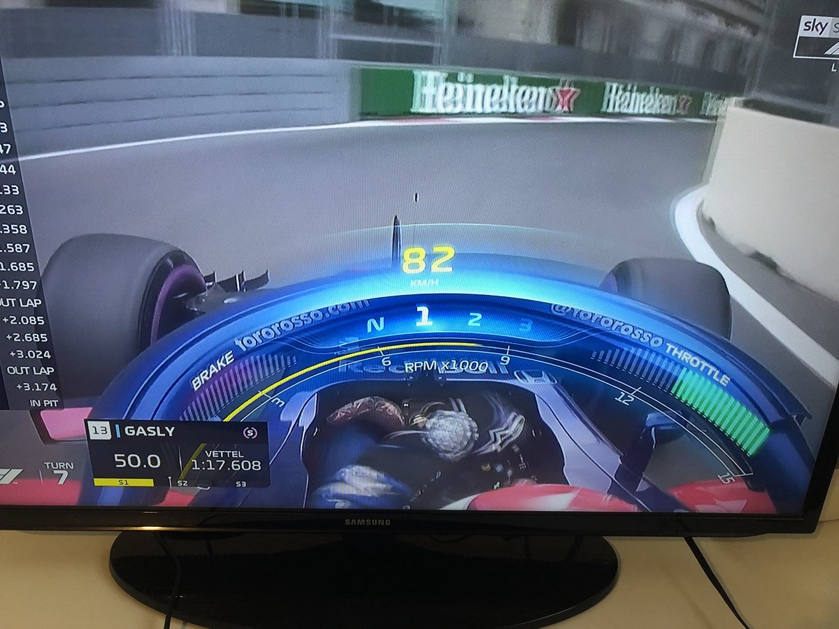 EngineeringDan's tweet image. Well that’s one way to try and make Halo disappear... turn it into a graphics dashboard! #NotSubtle #F1