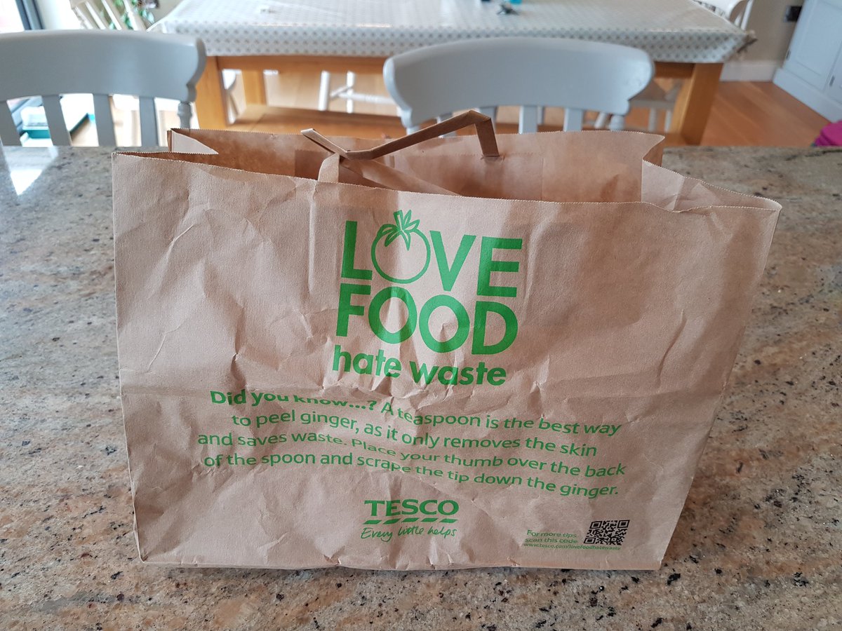 AlexWheldon's tweet image. The little brown paper bags that @Tesco deliver your fruit and veg in make great kitchen compost bin liners! #composting #compostingtips