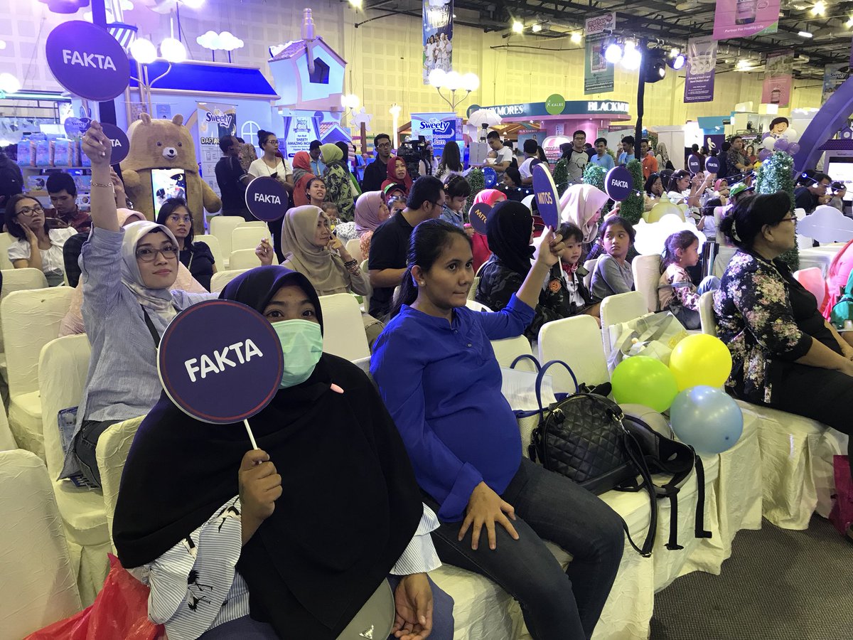 mbfair2018's tweet photo. Are you a smart mama quiz bersama @Nutriclub_ID #MBFair2018 https://t.co/ZM8GKJWLGE