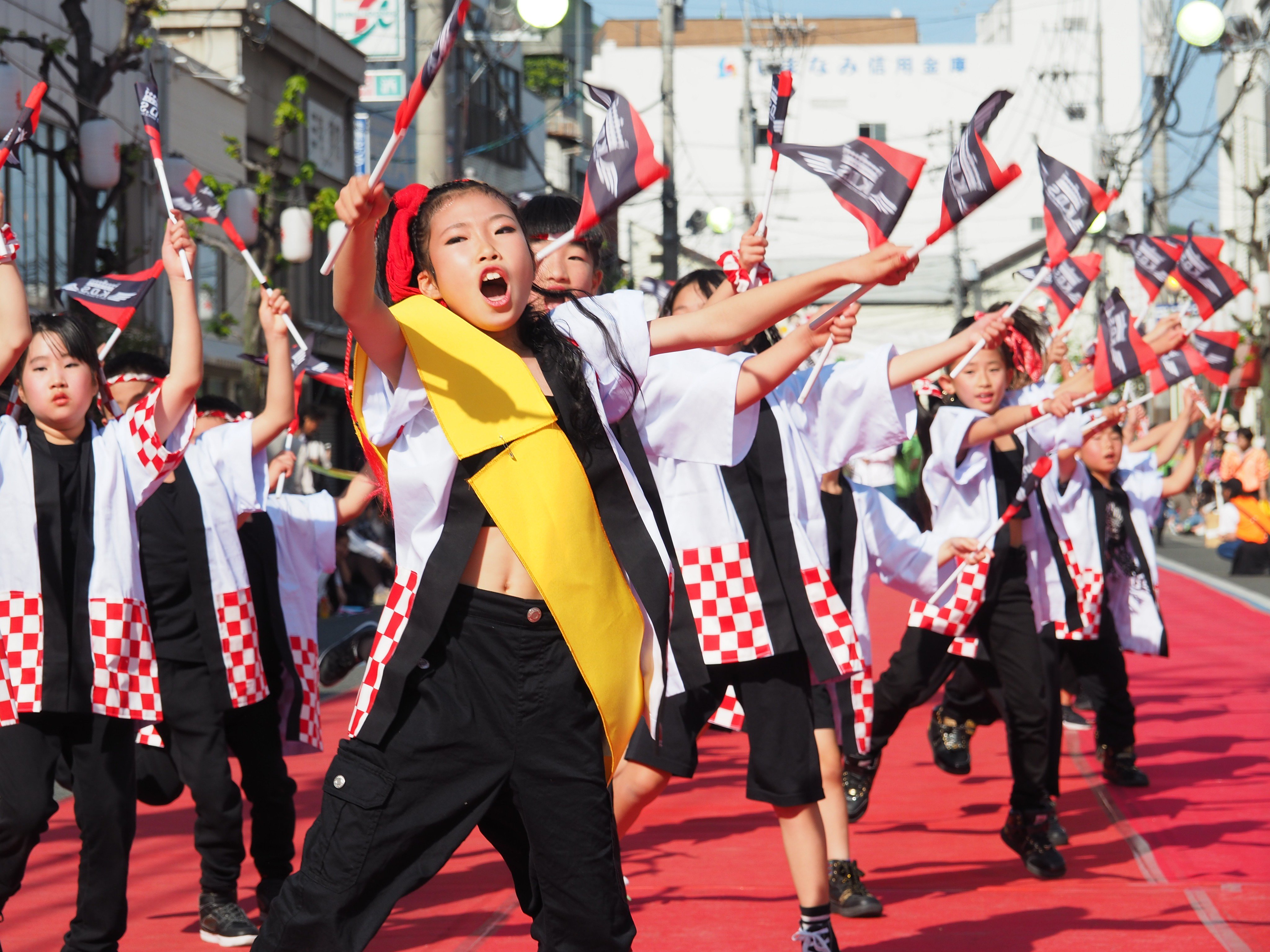 O Xrhsths 尾道観光協会 おのなび 広島県 Sto Twitter 第75回尾道みなと祭 ええじゃんsan Saがり コンテストの様子３ 尾道 Onomichi 尾道みなと祭 T Co Bl0mdr3vih Twitter