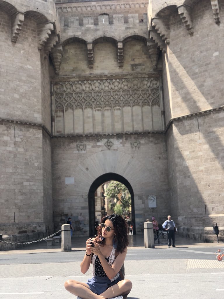 taapsee's tweet photo. Dear Valencia,
6 hour long drive to reach you but all it took was a cup of coffee and some picture perfect locales to enjoy a beautiful evening. But what’s up with ‘बिन मौसम बरसात ‘?????
Until next time....
Adios! 👋🏽
#Valencia #pictureperfectcity #movingon #Tapctravels https://t.co/kZc5dpa7JT