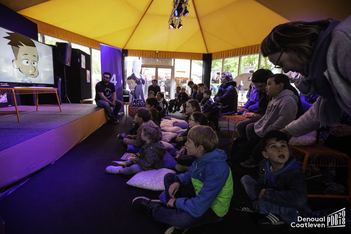 PrintempsDB's tweet photo. 🌋 Dernière animation @France4tv jeune public au Studio @RIFFX_fr ce matin ! Merci à tous nos jeunes spectateurs d'êtres venus nous rendre visite ! #PDB2018 https://t.co/3lNIv3YvE4