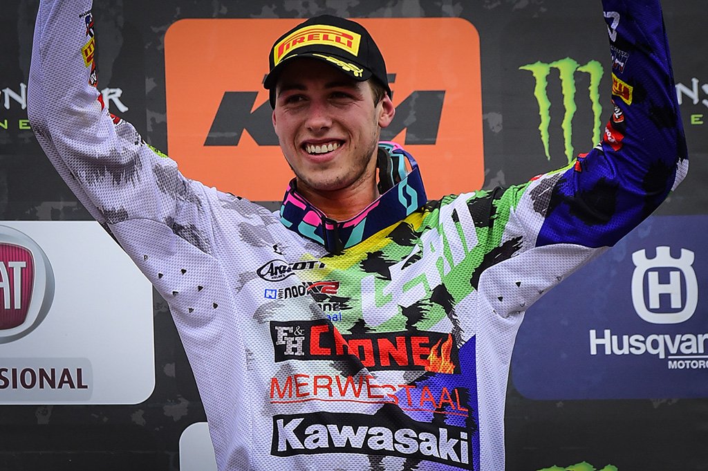 mxgp's tweet photo. The MXGP Studio Show will be live at 10:15 Local Time (9:15 CET and 8:15 GMT) this Monday with guests Jed Beaton, Clément Desalle, and Antti Pyrhönen from Rockstar Energy Husqvarna Factory Racing! What do you want us to ask? Comment with your questions! #AskMXGP #MXGPRussia #MXGP https://t.co/G9tktzA8Vf