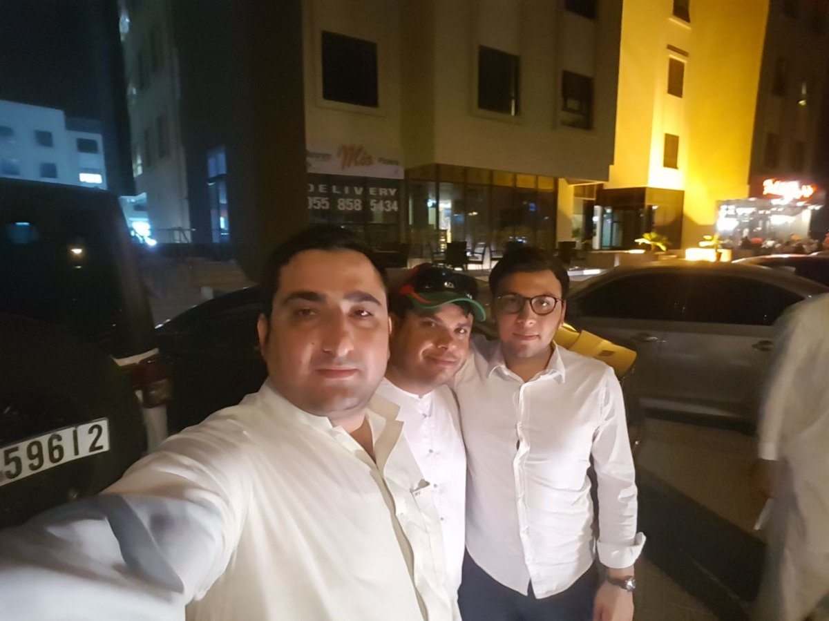 IBilawalAfridi's tweet photo. Alhaj Karwan Committee Dubai chapter pledged their support to Alhaj Shah Ji Gul Afridi team in the coming election. Our peope are our soul and strength!!
#DubaiChapter #OverseasVoters #Election2018 #KhyberAgency #NA45 #NA44 #Jamrud #KhyberAgency #RighttoVote https://t.co/HLeBHQpjIC