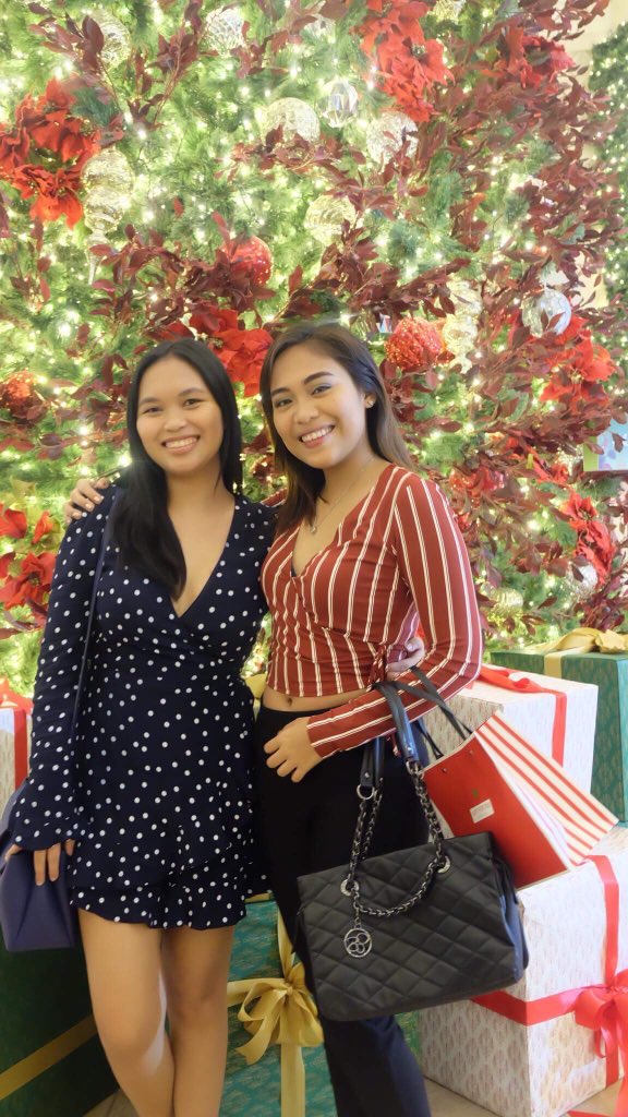 makecuento's tweet photo. (can finally use this pic😅) 

happy birthday, @inahfire!! 💕 https://t.co/dosLnWPf87
