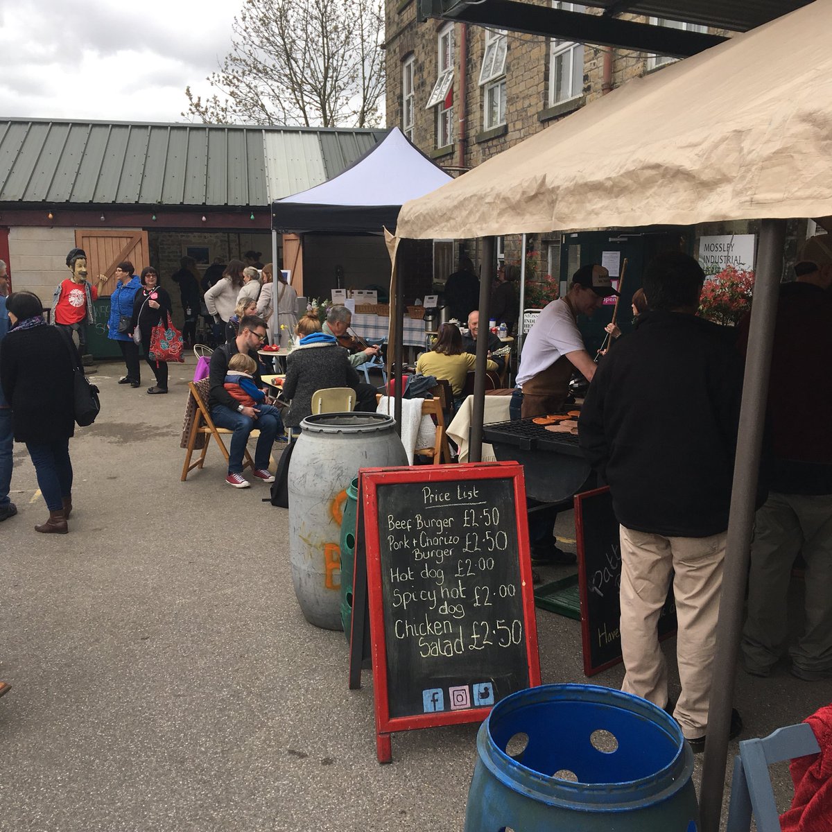 emmausmossley's tweet photo. Our Love Local Celebration &amp; Sale event is in full swing, inside and out. Lots to see, do, learn and enjoy. Come on down to give your support to Emmaus and lots of other local musicians, artists, groups and businesses.

#LoveLocal #Mossley #Tameside https://t.co/ZVSrduFXA3
