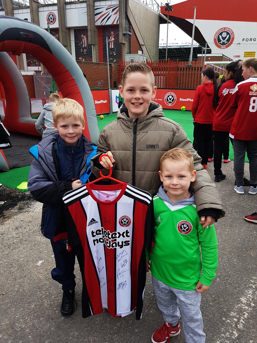 alanSUFCwright's tweet photo. @hallamfm @SUFC_tweets https://t.co/AI3pRhAVnx