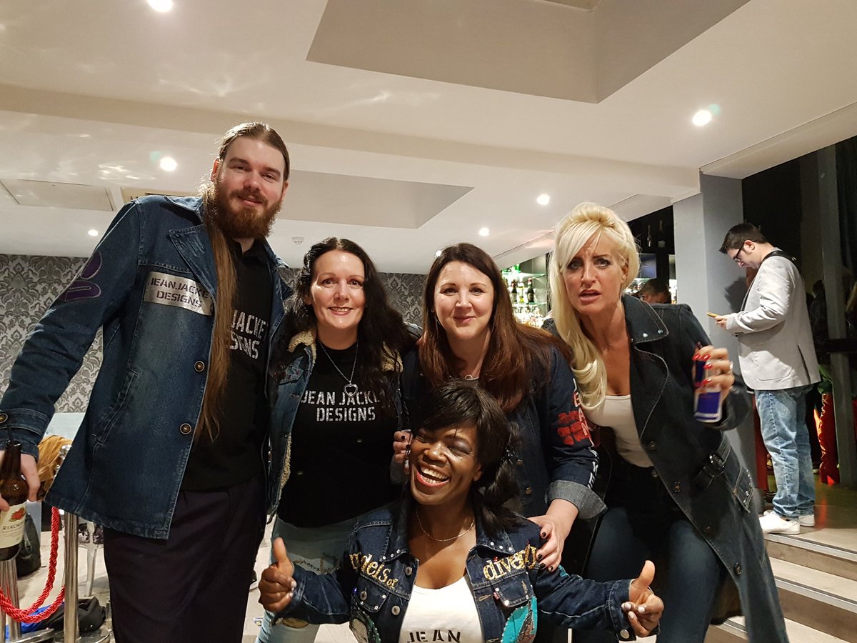 no1vintagegirl's tweet photo. Team jeanjacketdesigns knocked it out park last night showcasing Suede nightclub Windsor x in assoc #equalfashionmagazine #globalsensation #jameskennedy #djmaryjane #edfielding #rebeccapooley #hooko #maryrussell #dragonladyproductions #fionay76 https://t.co/ZxgQpQUGwu