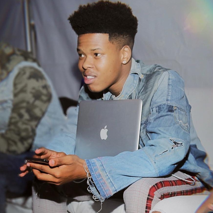 Khanya83839362's tweet photo. Plz RT for Nasty C
Plz Like for Emtee https://t.co/YguaR5IIeE