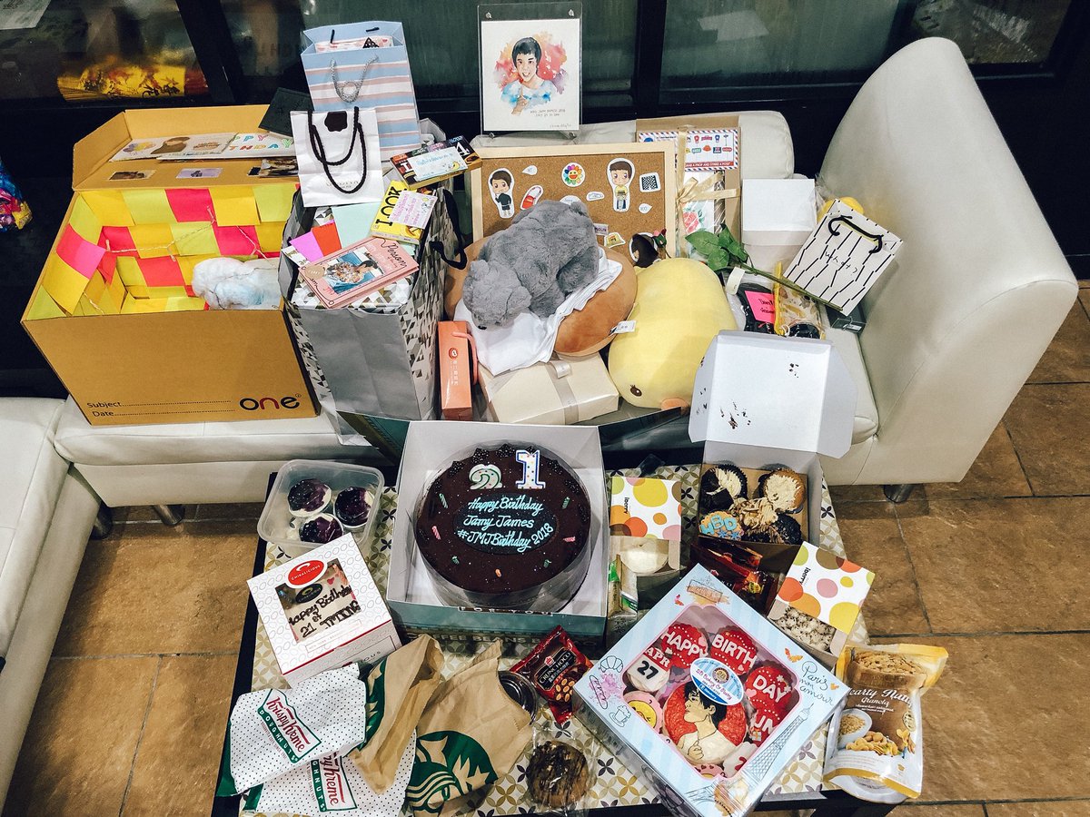 ขอบคุณที่ทำให้มันกลายเป็นวันที่พิเศษ :-) #JMJ21stDay #JMJBirthday2018 #jamyjamess