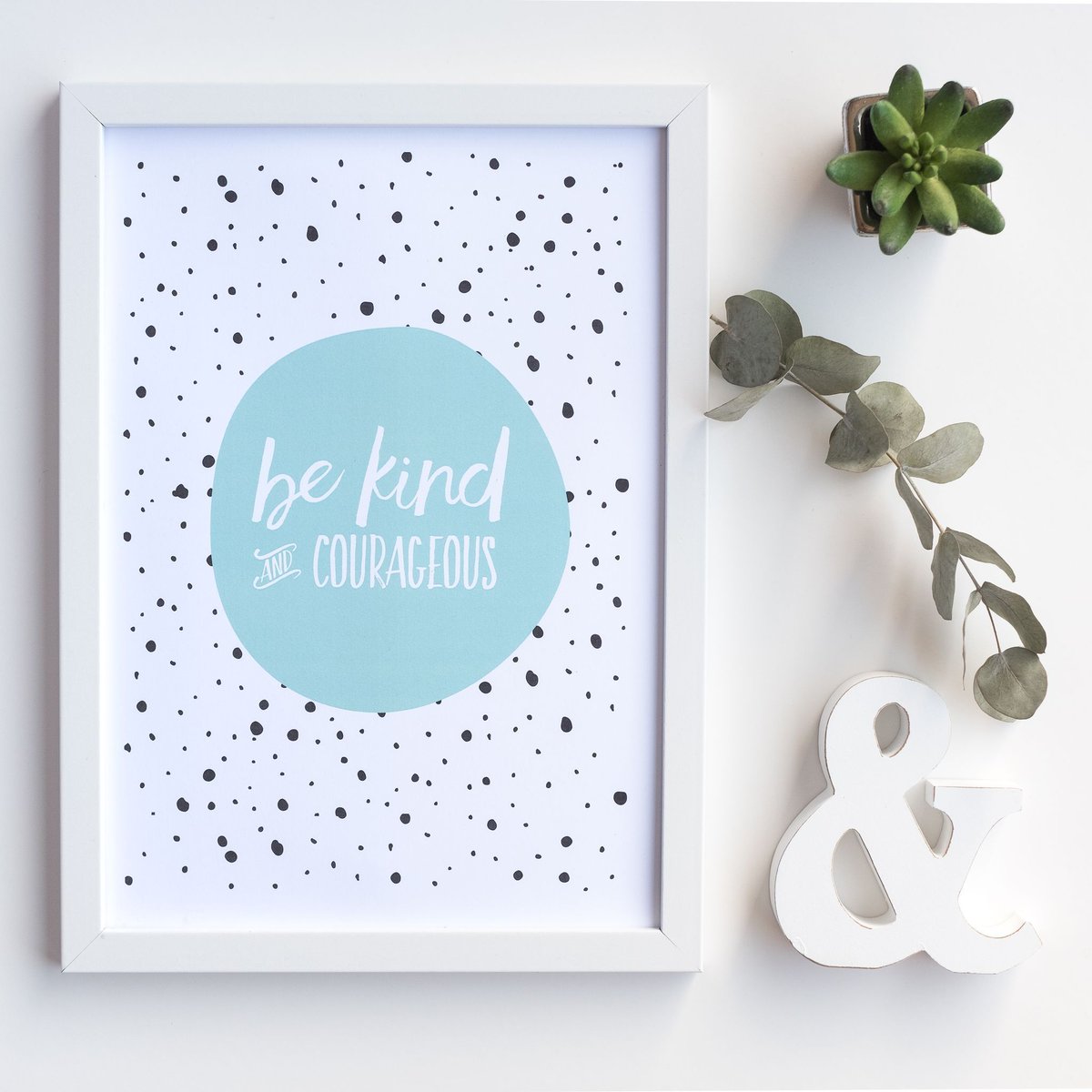 Hullo Creative tweet media