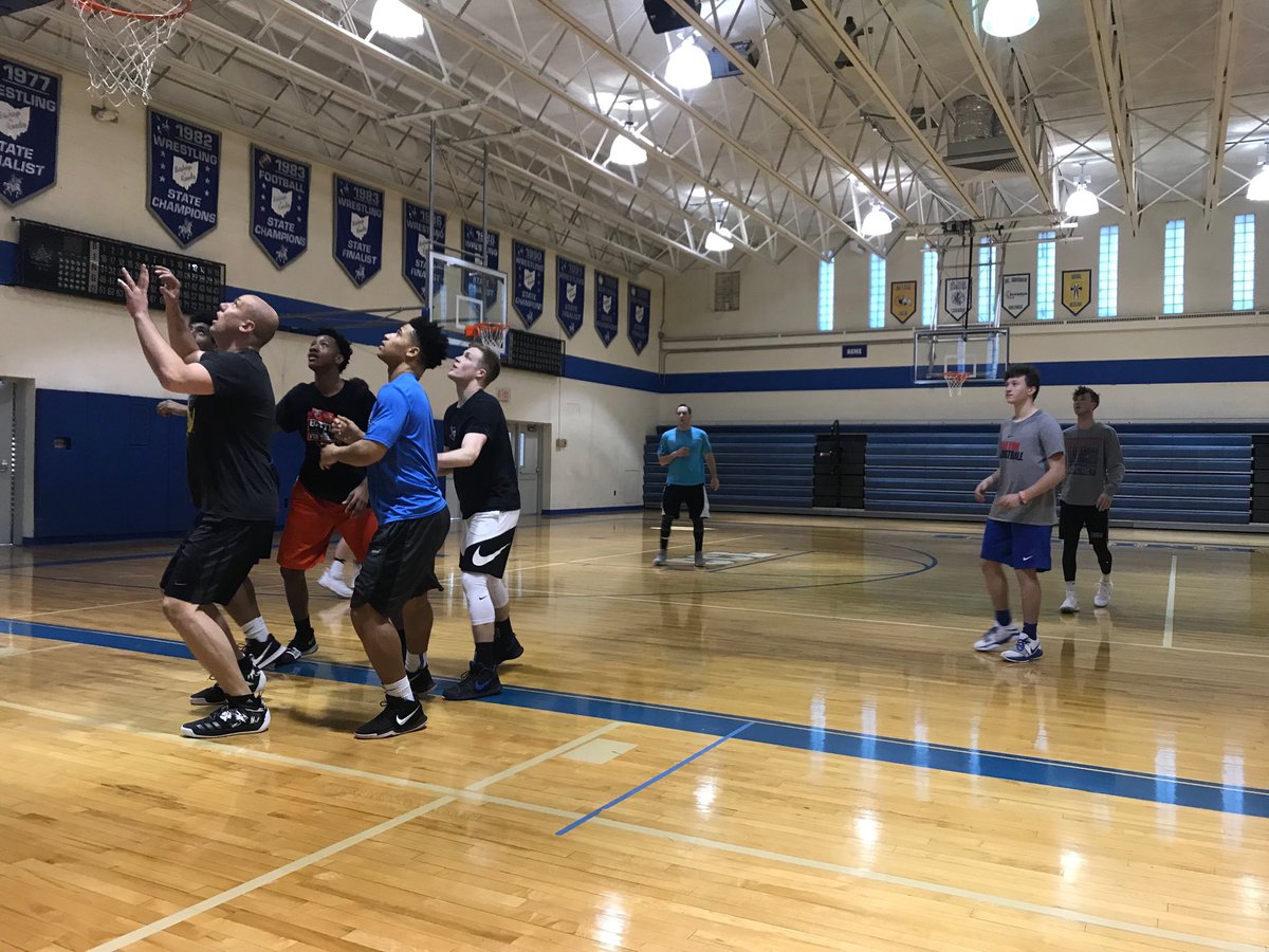 ReadyHoops's tweet image. Saturday morning staple for #ReadyHoops