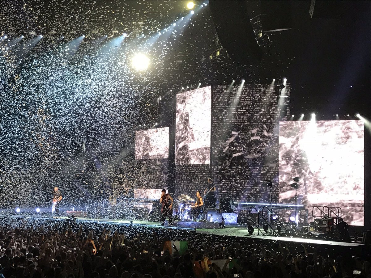 annestubbs's tweet photo. @Erincookie canβt believe itβs been a week since we finally met and saw @thescript ππ¦πΊπ³πΏππΆ #FreedomChildTour #TheScriptBrisbane https://t.co/oNgPWIVPwp