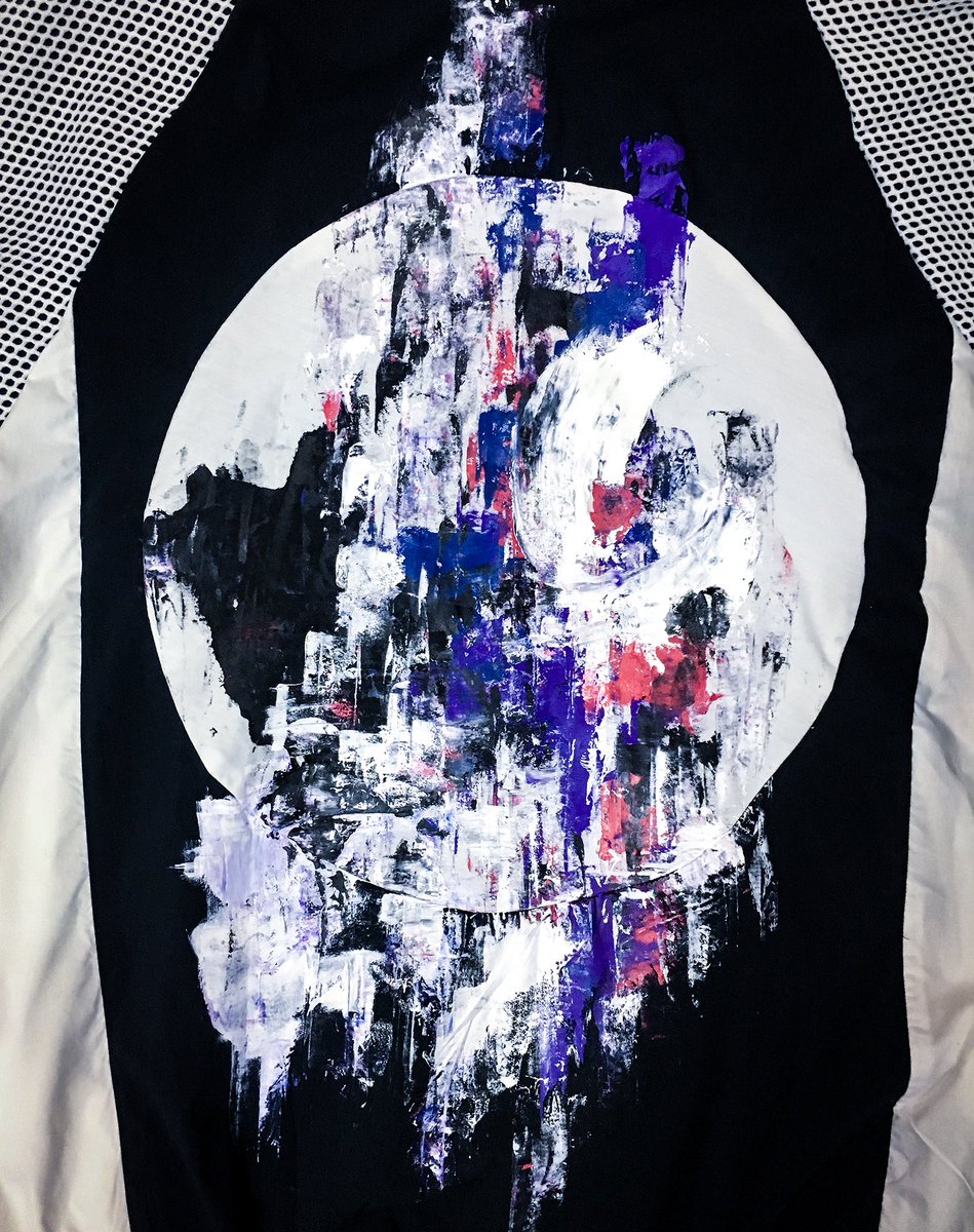 some0658's tweet photo. ● 0658 ●

『GW プレゼント企画』

「澪 NYLON outer / paint ver.」を1名様に。世界に1着をあなたへ。

unisexでご着用頂けます。

応募方法 → follow＆RT
〆切 → 5/6

online store
「https://t.co/AjrrEkuZP8」 https://t.co/UTO5l2vxq2