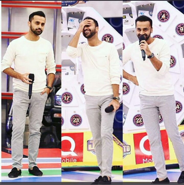 Fatima_Butt22's tweet photo. Ufffff teri adaaa🙈🙈😜😜😉😉
@WaseemBadami 
#jeetoPak
#StunningLook https://t.co/jAYdBrj3jl