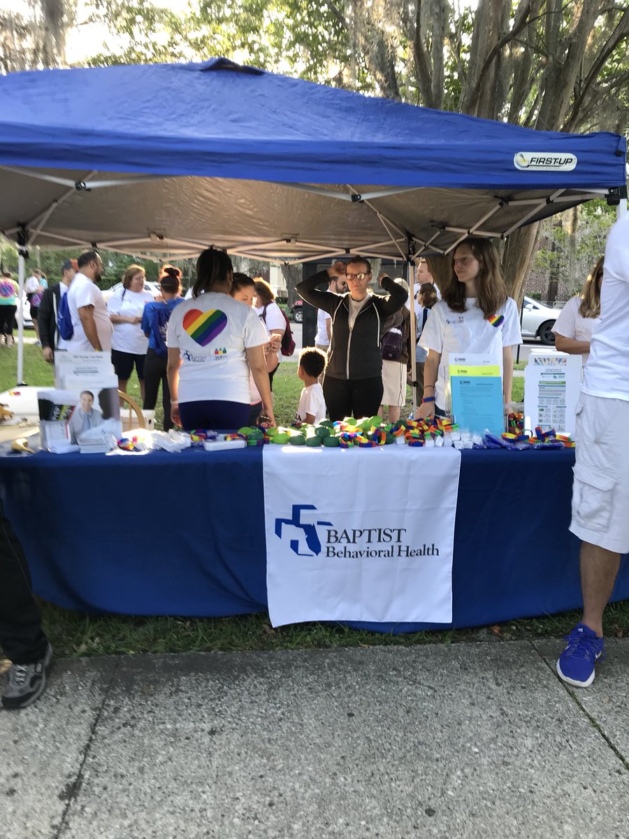 JRepique's tweet photo. Itโs a beautiful day! #StridesforPride #Jax @JASMYNJax @BaptistHealthJx @WolfsonChildren ๐โ๏ธ๐โโ๏ธ https://t.co/v36EQ7YCMn
