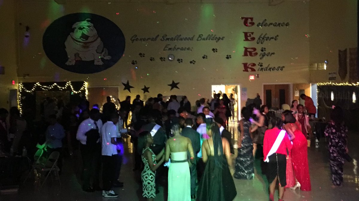 Dj Double Deuce tweet media