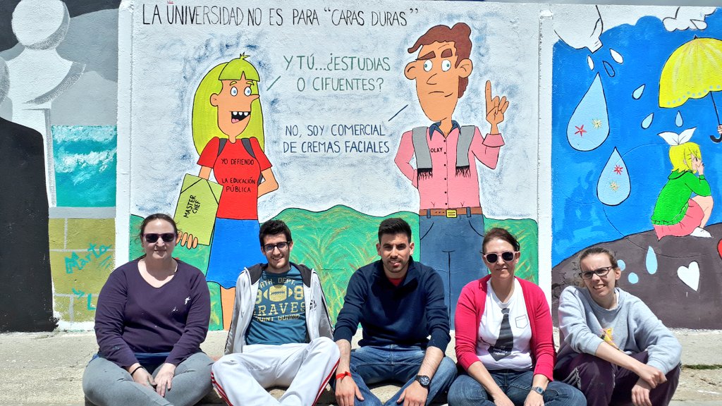 JSAnoverdeTajo's tweet photo. "La Universidad no es para caras duras" es el diseño con el que este año hemos participado en el certamen de Arte Mural de la Semana Cultural 2018. #YoDefiendoLaPública https://t.co/bXLmmc2yy9
