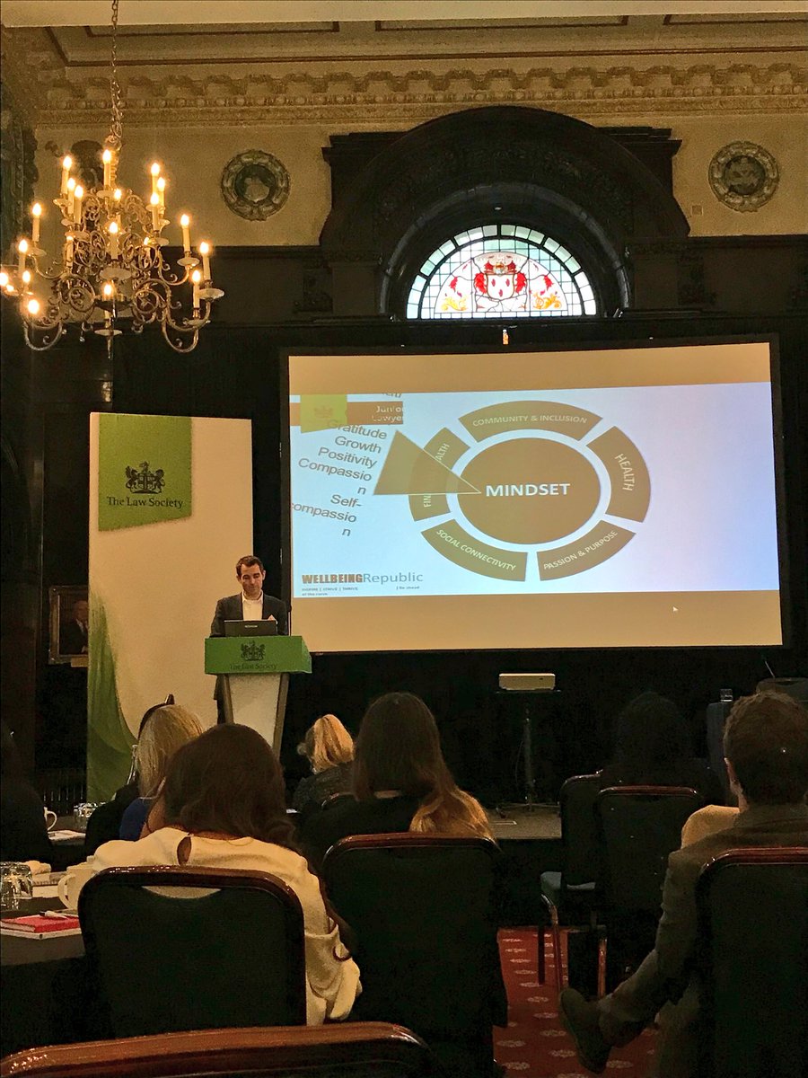stephpike_'s tweet photo. A very relevant and powerful talk from Nick Bloy on the importance of self-care both mentally and physically @TheLawSociety @juniorlawyers #JLDConf #JLDconf2018 #mentalhealth #mindfulness 👏🏼 https://t.co/k2yyKds6iG