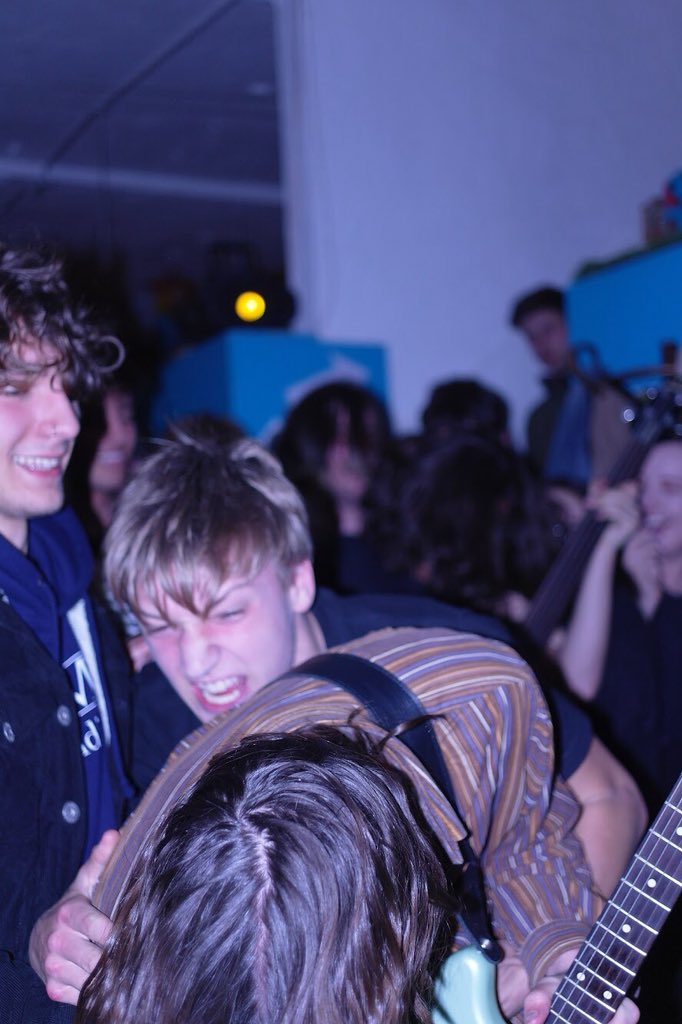 Inhalerband's tweet photo. Hertford headline woahha https://t.co/ovi6E0Feyk