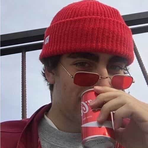 skxmrpg's tweet photo. ✖️Marlon Valdès.

• Jonas Noah Vasquez. 
• 17 ans. 
• hetero.
• seconde.
• @yooonazzzz https://t.co/V6eqILEoTq