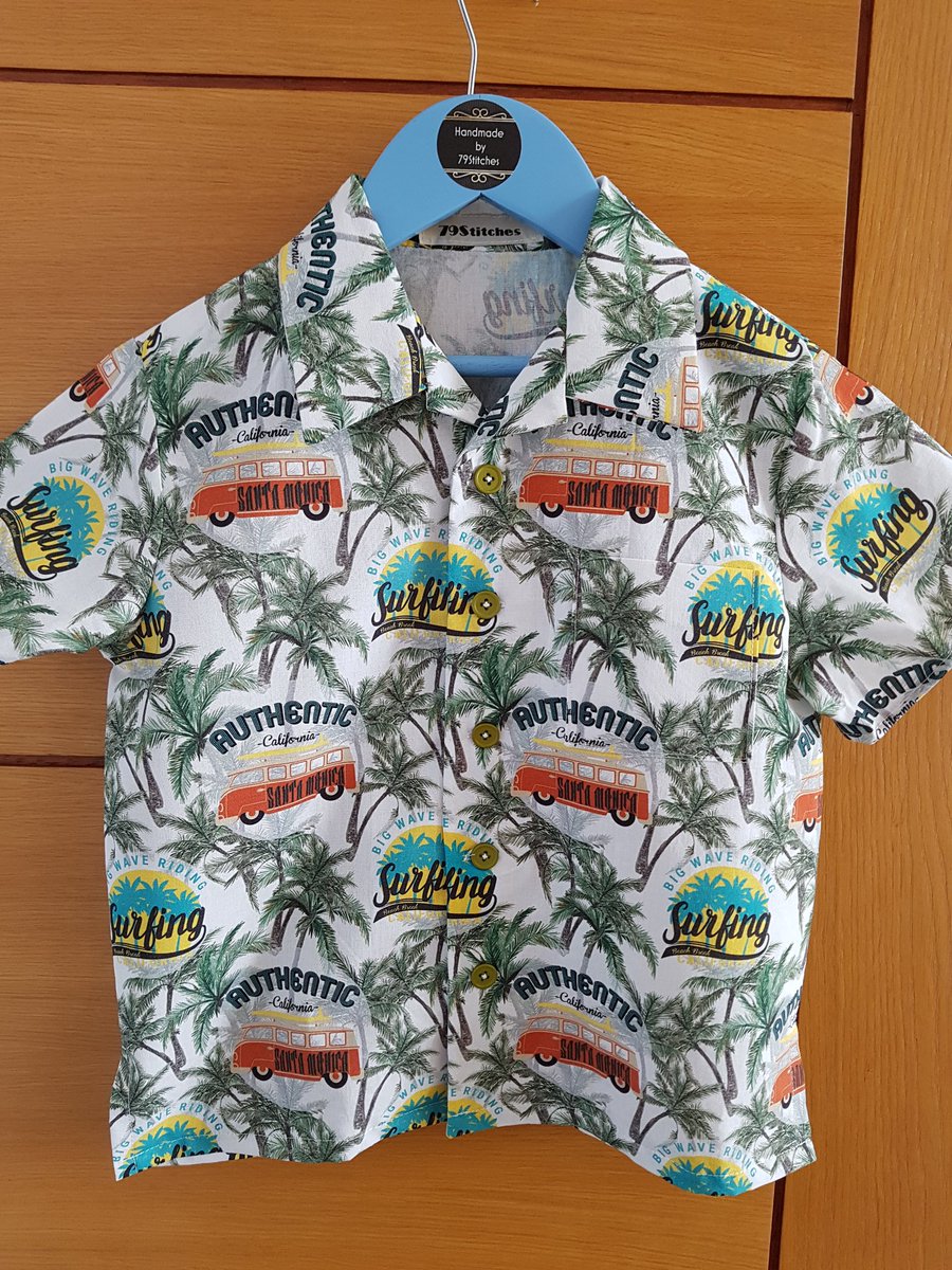 79Stitches's tweet image. Perfect day for one of these 😎 #handmade #79Stitches #funkyshirt