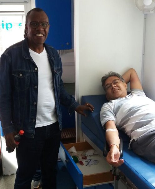 TheBloodLink's tweet image. If you and I can donate blood twice or thrice a year, blood shortages would be a rare event. Our director @joe_wangendo encouraging a blood donor earlier on at the ongoing @RamcoGroupLTD blood drive in westlands. #BloodDonation #Bloodislife