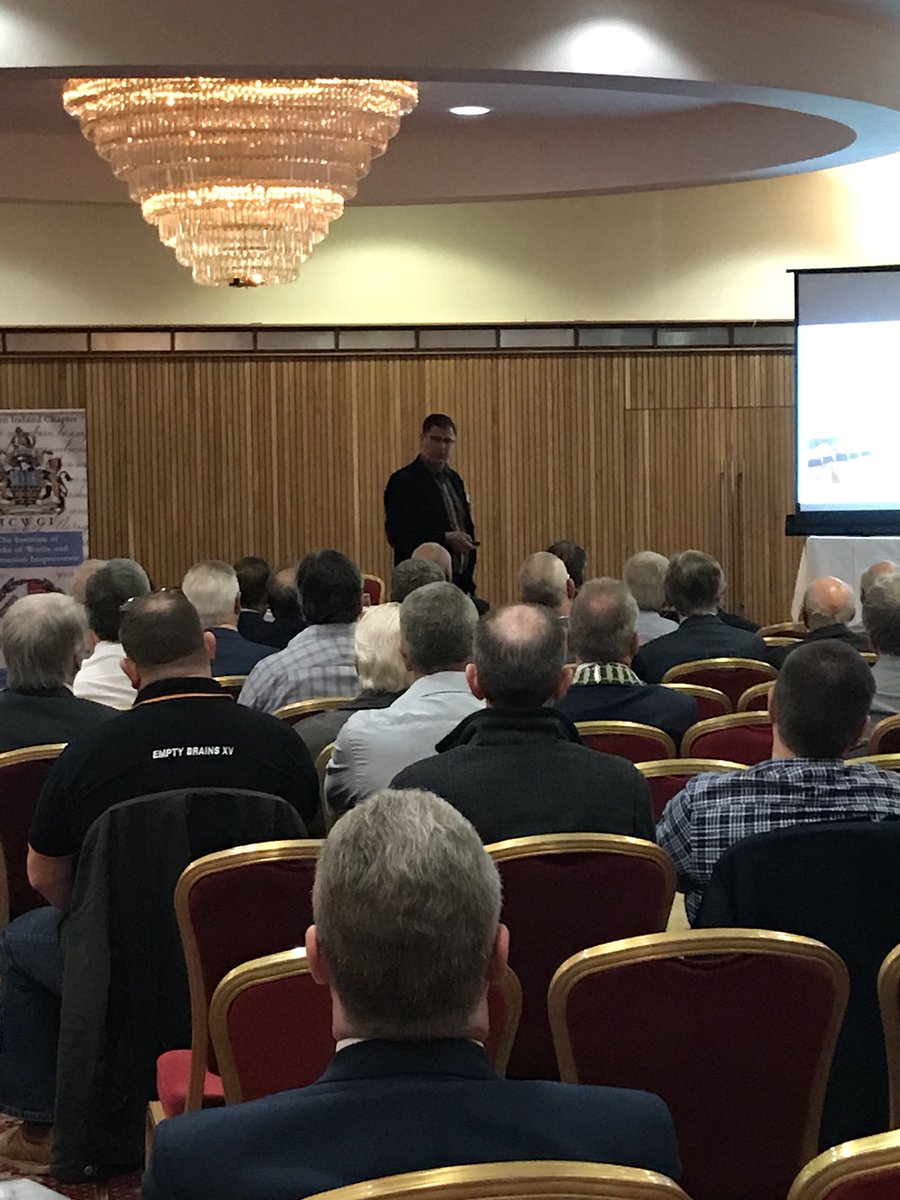 ICWCIGB's tweet photo. The second CPD for #ICWCI conference 2018. Thank you to @RoyWeghorst from Kingspan for joining us for your presentation on fire safety and facades #clerksofworks https://t.co/6XvT5wexee