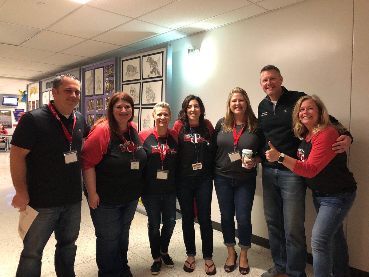 JeffreyBartman's tweet photo. Ready to go @SpringhouseMS #PSDTTC18 #smstwolves https://t.co/UF1QBAvQWb
