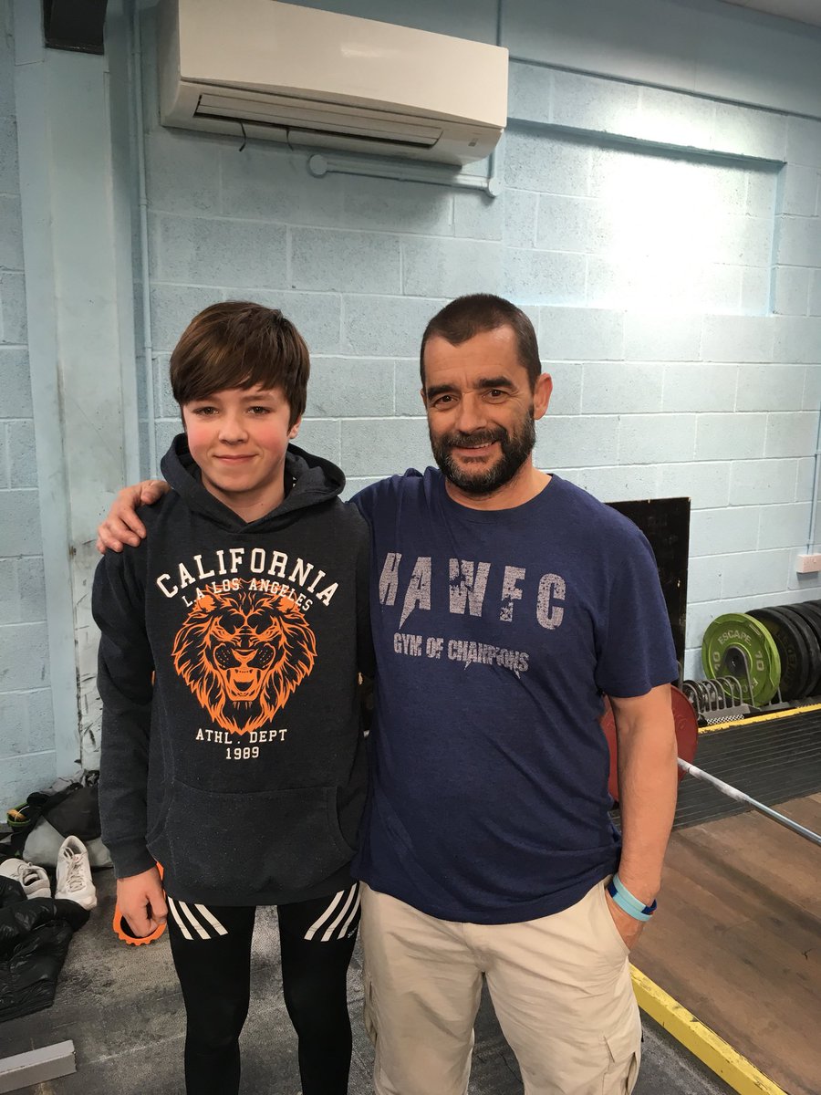 Brilliant lifting from Rhys Fletcher with a 5kg pb in the snatch and 3kg pb in the clean and jerk 36/49 <a href="/WelshWeightlift/">Weightlifting Wales</a> 💪🏽🏴󠁧󠁢󠁷󠁬󠁳󠁿