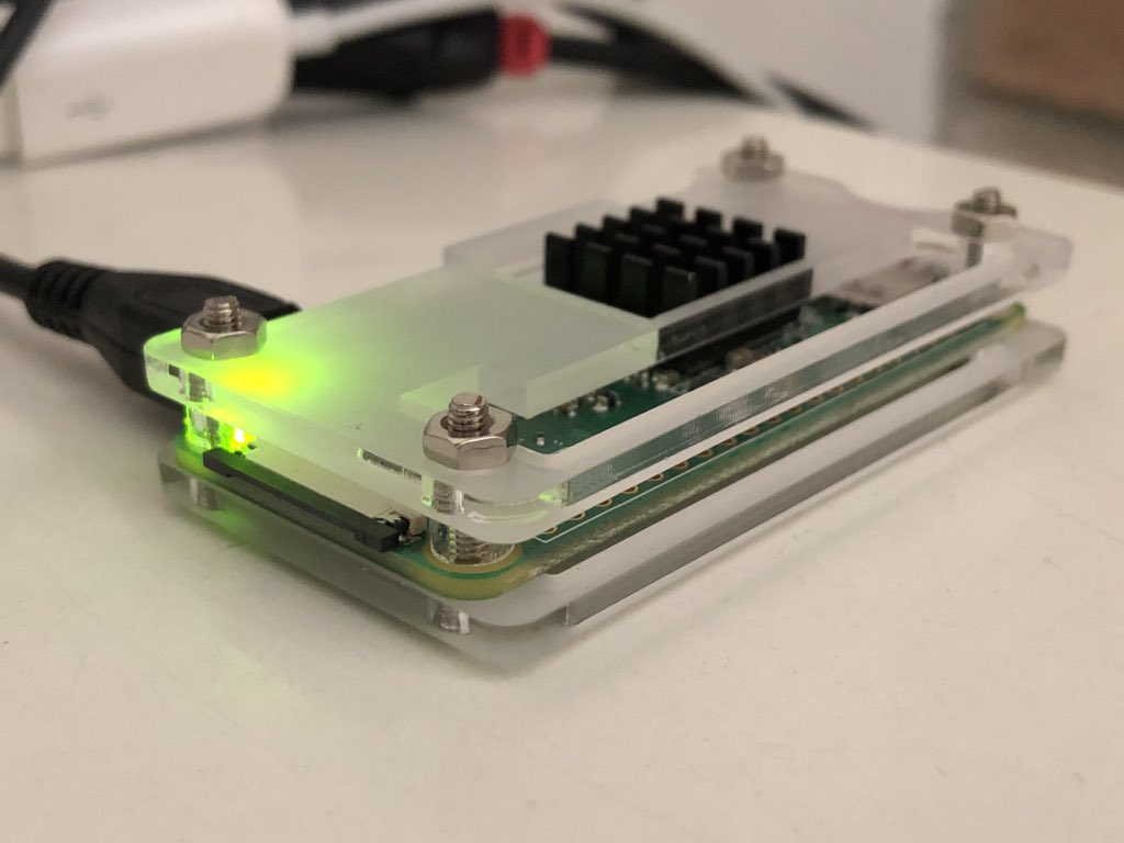 steexd's tweet image. #PiZeroW with #HomeBridge as a #HomeKit bridge for #Yeelight