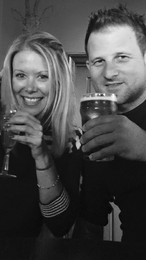gareth_fulbrook's tweet photo. A well deserved night off #design82 https://t.co/N6spy4Xh51