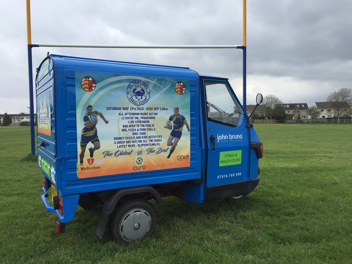 Quick Photo shoot at <a href="/Old_Pens_RFC/">Official Old PensRFC</a> 7s HQ. Enzo looking good with his new magnets advertising May 19th 7s competition
