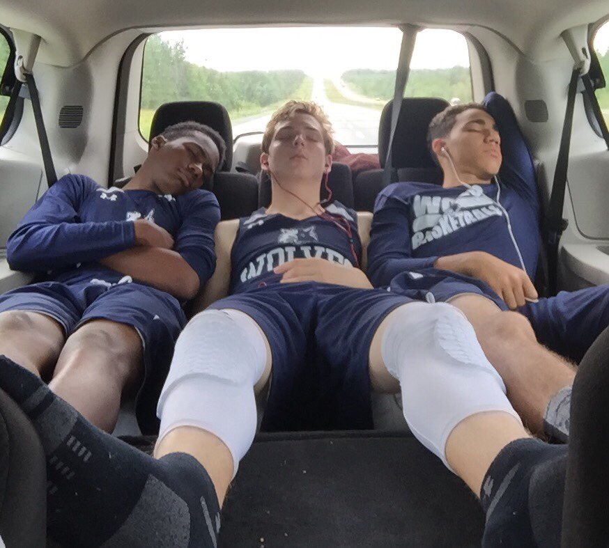 EastSideWolves's tweet photo. Game 2 win for our D1 boys! Dream with 42, JaJa with 4 3's &amp; Hustle Award, MaKelly with the Jelly POG Award! https://t.co/0Zj9L4ySA5
