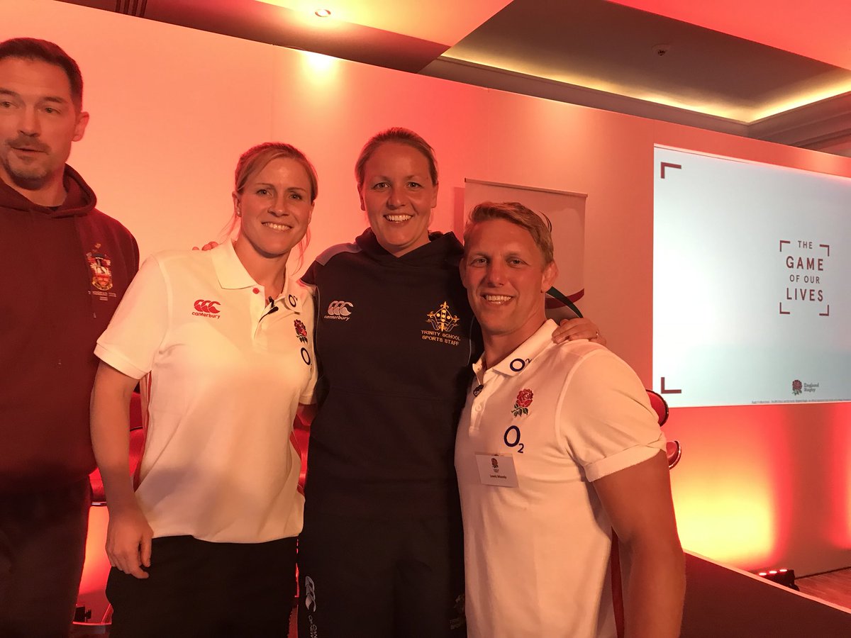 oldrutsrugby's tweet photo. Brilliant to see our Director of Rugby @stacialong delivering key messages on how we use @OMWKidsFirst in our coaching and sitting on the Q&amp;A panel with 2 World Cup winners 🏆 @LewisMoody7 @nolli15 #KidsFirstConvention2018 #championclub https://t.co/ROtHrSHoWh