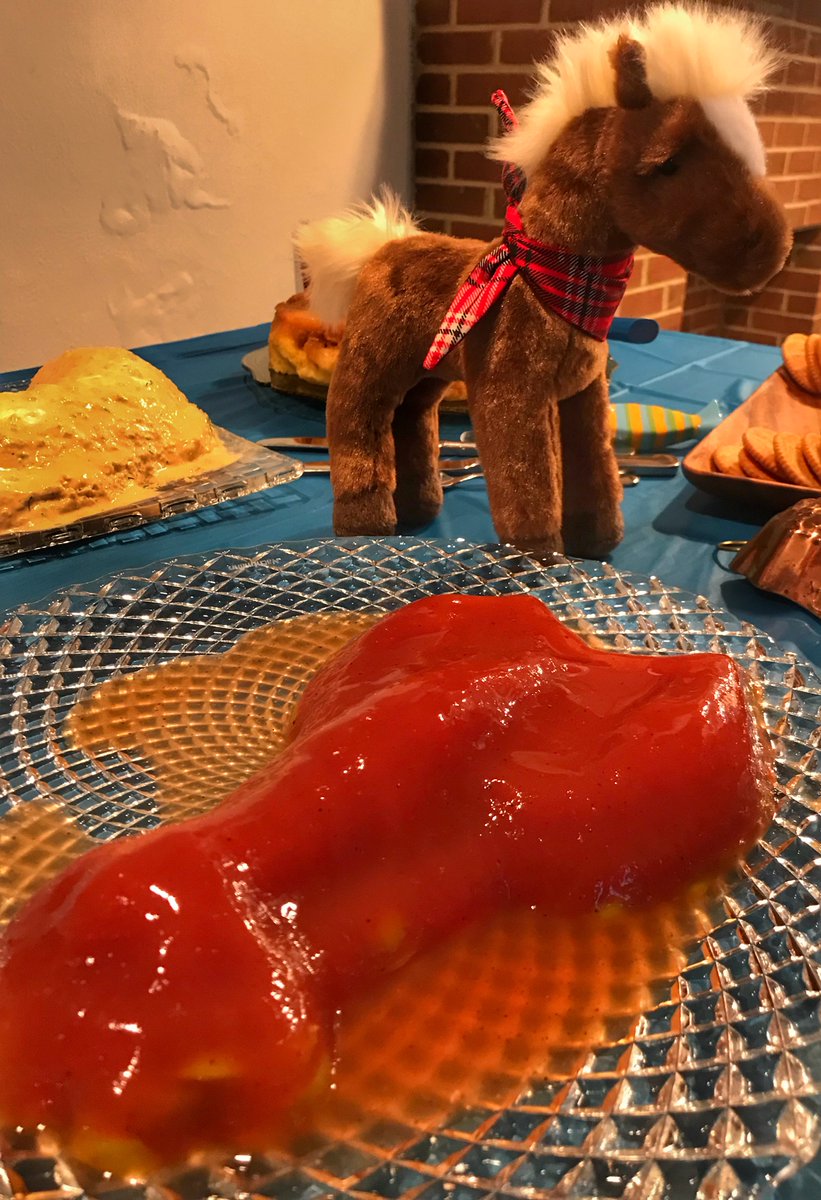 Worldsoldestham's tweet image. My pal @Jeeves_Reeves was excited to attend our mid-century potluck lecture and tasting today. He was dubious about the tomato aspic. 
#HeritageMascotExchange #MuseumMascots #aspic