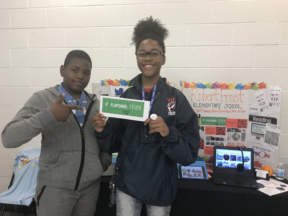 RFESroars's tweet photo. Students from @mssimley WWMS caught #FlipgridFever @RFESroars at #iCommunity #Title_1PGCPS #RoboComp https://t.co/ssCtNv48cJ