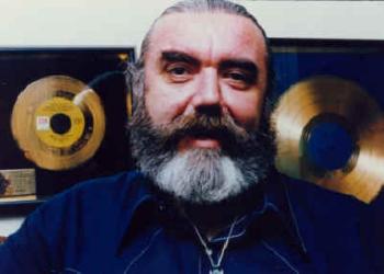 60sPsychJukebox's tweet photo. April 28, 1975…Remembering influential radio disc jockey/programmer/manager Tom Donahue, inventor of "free form,""deep cuts" and "classic rock" radio, died following a heart attack at age 46.  #KSAN #KMET #KPPC #KMPX #KYA #WIBG Rock &amp; Roll Hall Of Famer https://t.co/4EGPyoi4zI