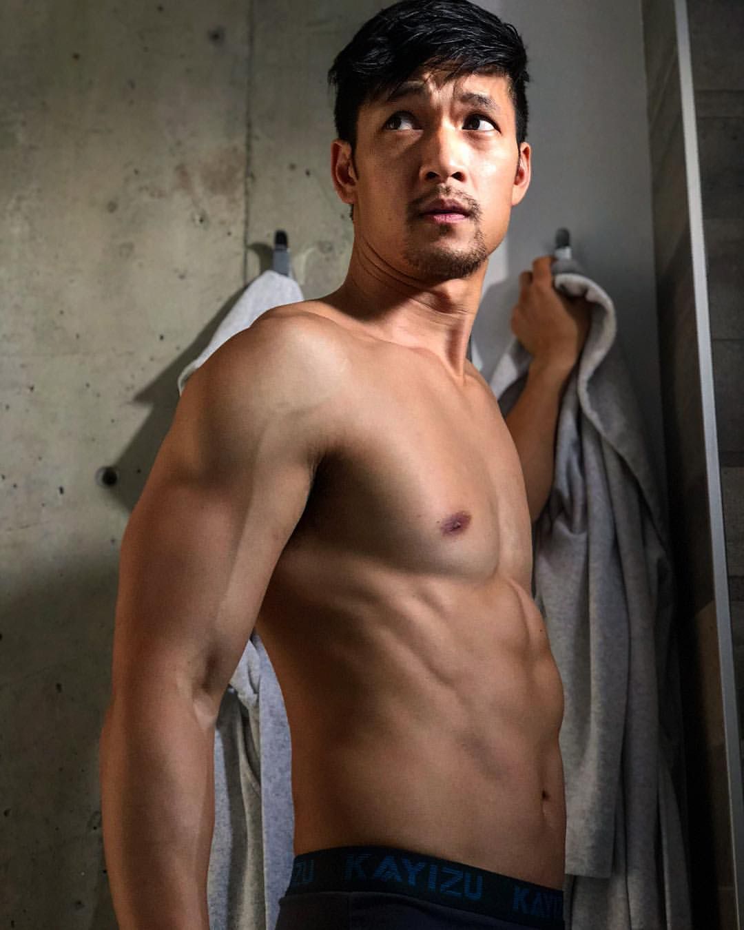 Happy Birthday to Harry Shum Jr!    