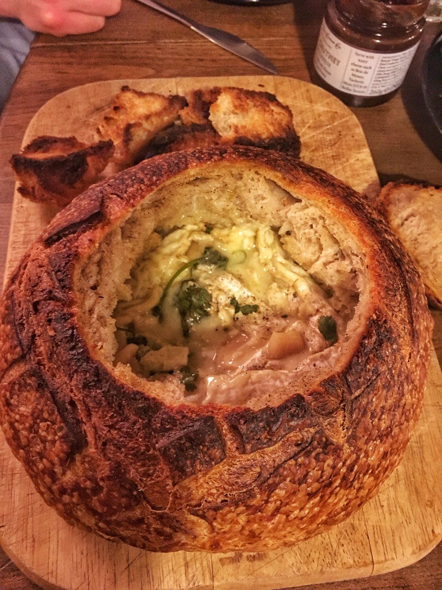 ColletonEstate's tweet photo. Baked @paxtonscheese camembert with @TruffleHunterUK oil drizzled everywhere π perfect for a rainy day π#comfortfood #colletonestate #sourdough #heaven #fbloggers https://t.co/xRffP3vzV1