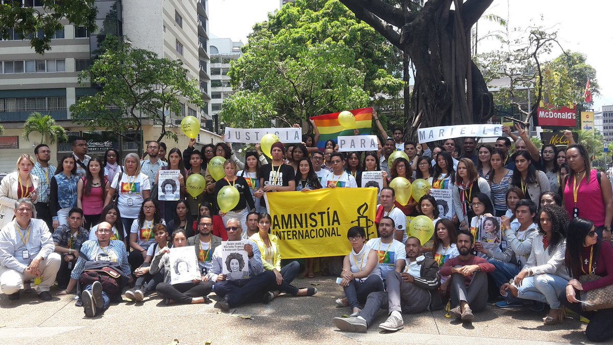 amnistia's tweet photo. Marielle Franco fue una destacada defensora de #ddhh en Brasil. Activistas de AI Venezuela exigen a las autoridades que su muerte no quede impune y se garantice la protección de todos los defensores

#JusticiaParaMarielle https://t.co/TVYUavjiEd