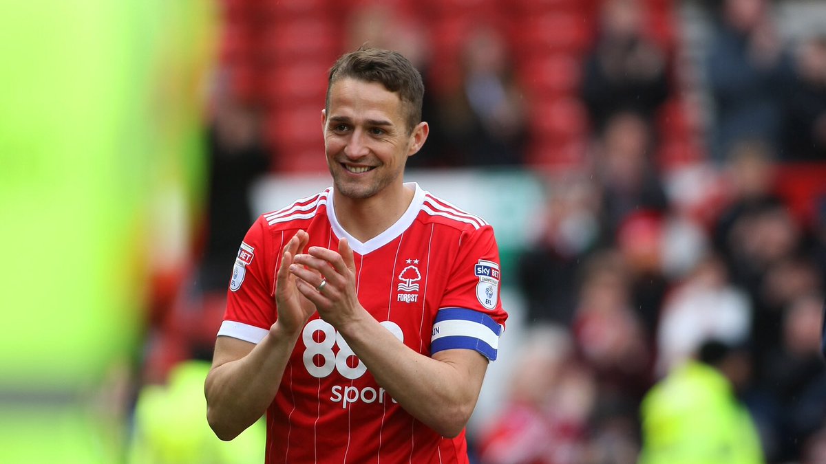 NFFC's tweet photo. One club legend.
One Forest man through and through.
One Chris Cohen.

Thank you for the memories, Chris.

#NFFC #ThatLovingFeeling https://t.co/o8u0AMMoxP