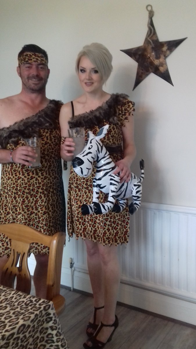 arry3209's tweet photo. Rocking the flinstones 😊. #merlin  done the cocktails as per instructions.Probably don't look as good as yours. But they go down a treat. Cheers https://t.co/fyjSFbENYl