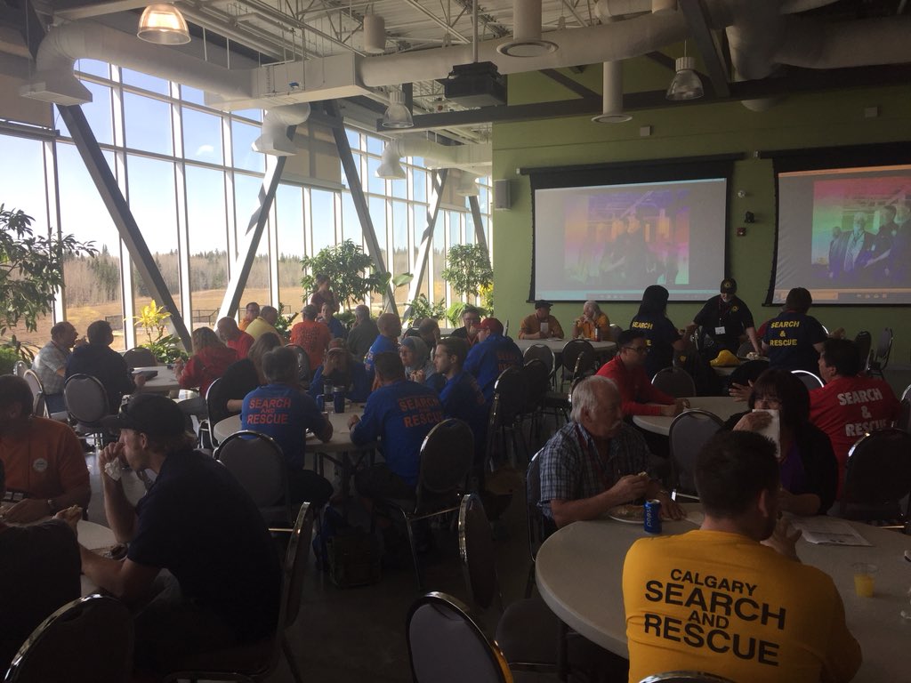 CANTF2's tweet photo. We are pleased to have members in Drayton Valley this weekend for the @SARAlberta Provincial Conference. Great to spend time with our GSAR partners. #SARQuest #SAR #USAR #GSAR https://t.co/RN4Nw2aj8U