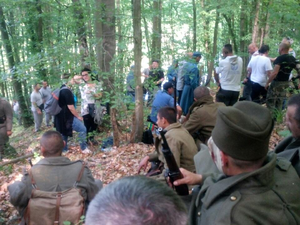 NapastPernata's tweet photo. Ugari i naši na pauzi 😀 https://t.co/L71xzrA3SY