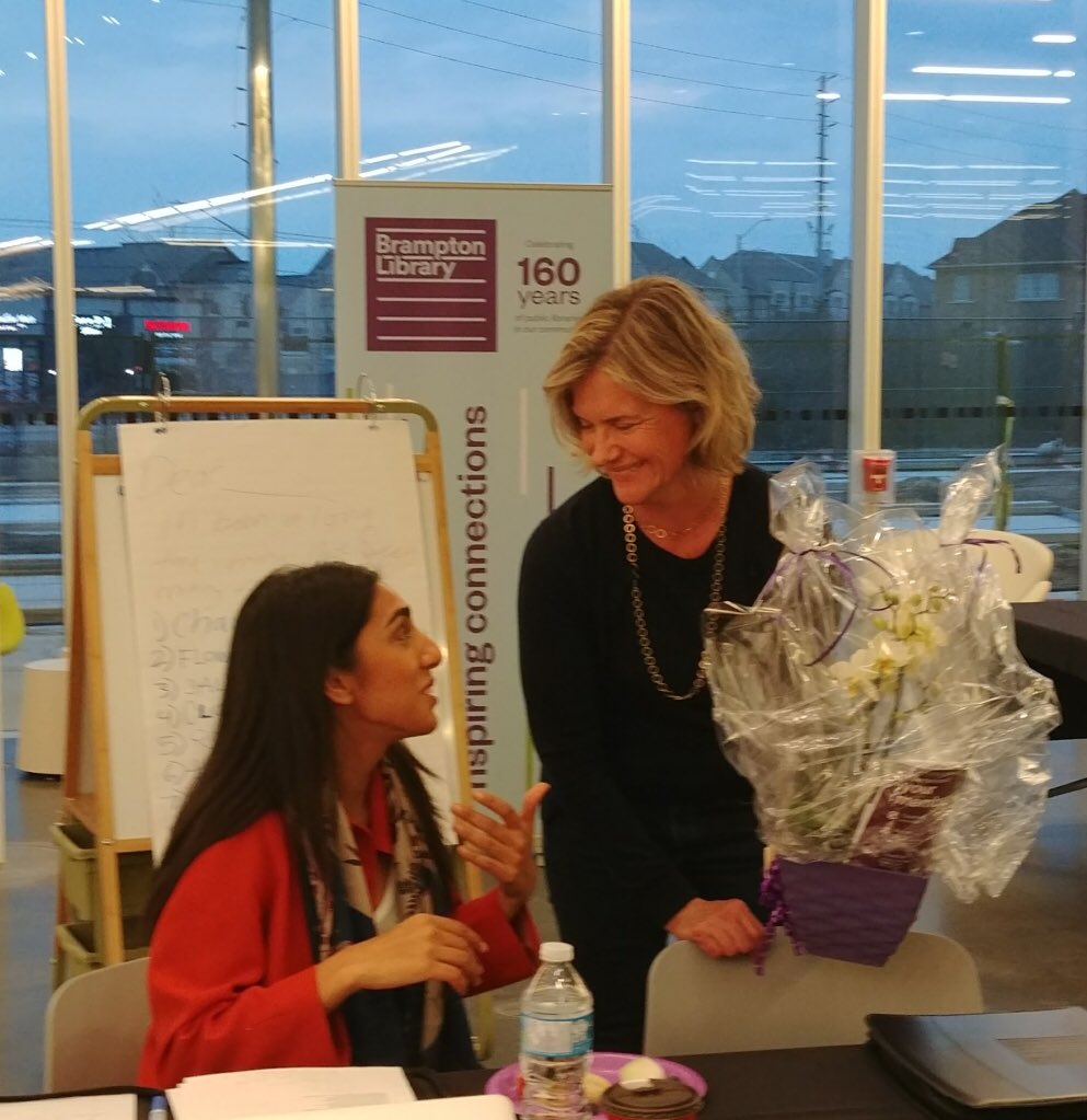 junedickenson's tweet image. Unforgettable workshop created and hosted by @rupikaur_ @BramptonLibrary #springdalebranch @SimonSchusterCA