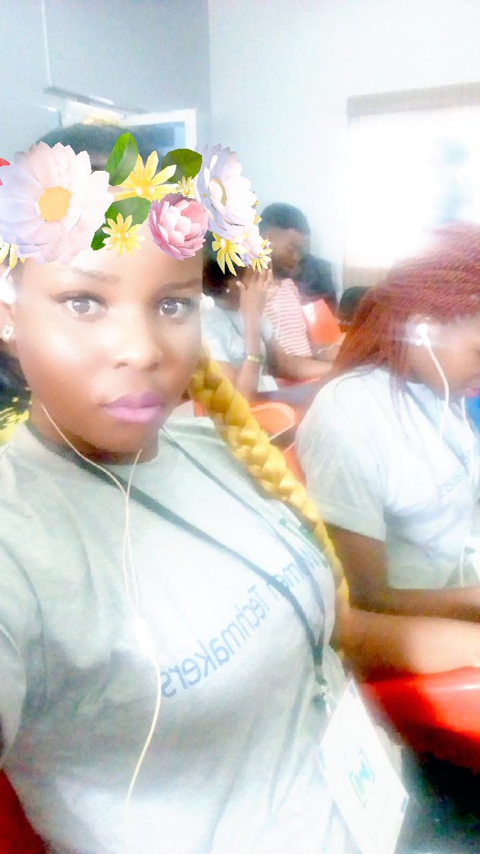 Sophisweet2's tweet photo. Yepppiiiii is an international women in tech day💃💃@iwd #IWD18 #iwd2018 @womentechmakers #iwdunn #wtmunn @gdgunn @roar_Nigeria @gdg @roar_nigeria https://t.co/GrEJORYNFg