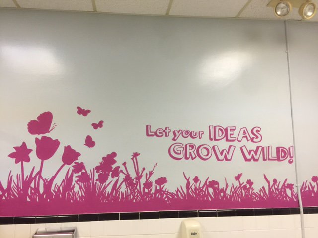 PHeathBranham's tweet photo. Our student bathroom makeovers are getting a huge boost today from the Gilbert faith community. Our students and staff say THANK YOU for BEING difference-makers! #StPaulsLutheran #ShilohUMC #GilbertUMC #FirstCalvary #GoodNewsClub
@GESIndians https://t.co/4QfMbKg932