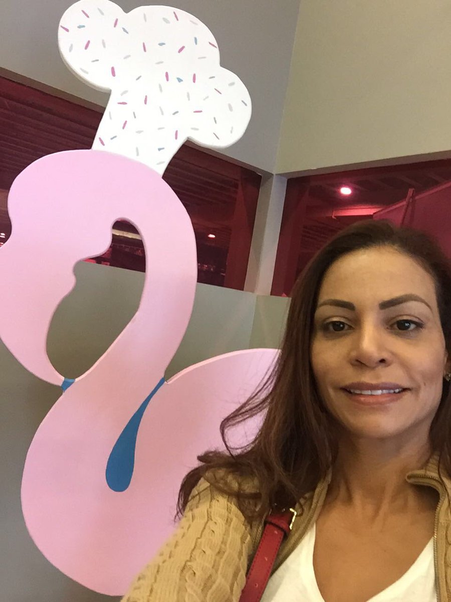DuCielrd's tweet photo. Soflo Cake and Candy Expo 2018 #Miami #DuCiel https://t.co/njI2K8Q9z2