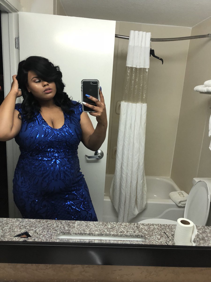 TheyLoveAutumn7's tweet photo. Let’s talk about last night😊 #prom2k18 https://t.co/hTGM7Q1z56